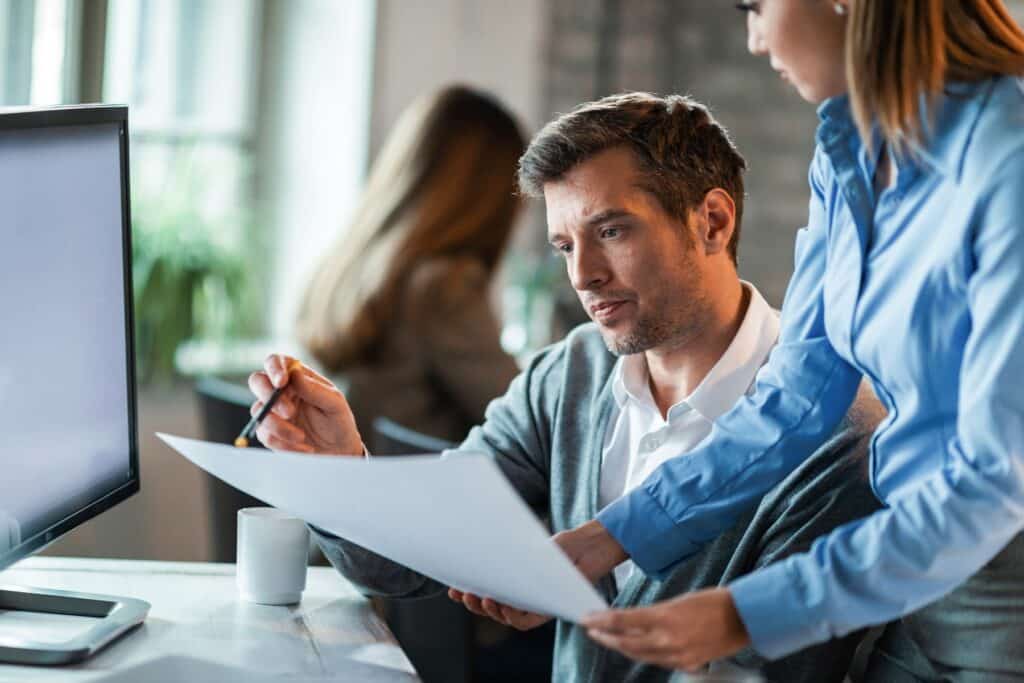 Aerospace compliance manager using a digital platform to connect audits, risks, training, suppliers, documents and regulatory obligations.